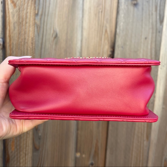 SOLD Chanel 20A Small Accordion Bag - Picture 5 of 10